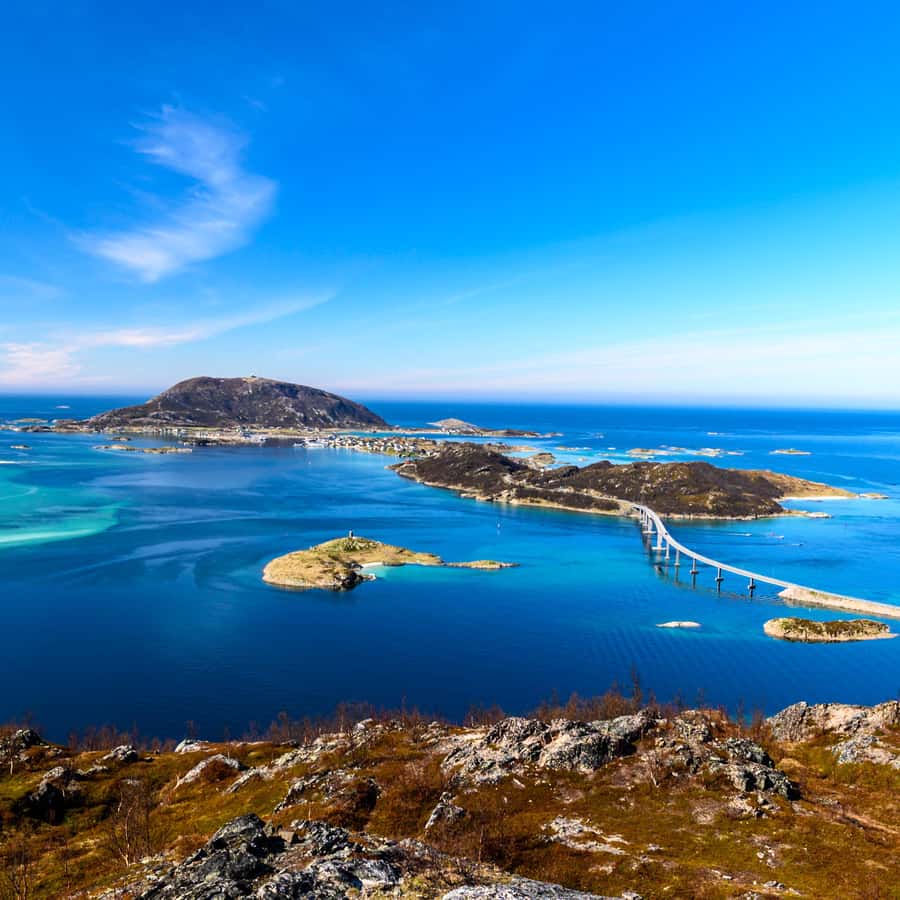 Tromsø Fjords and Sommarøy Islands Tour with Salmon Picnic