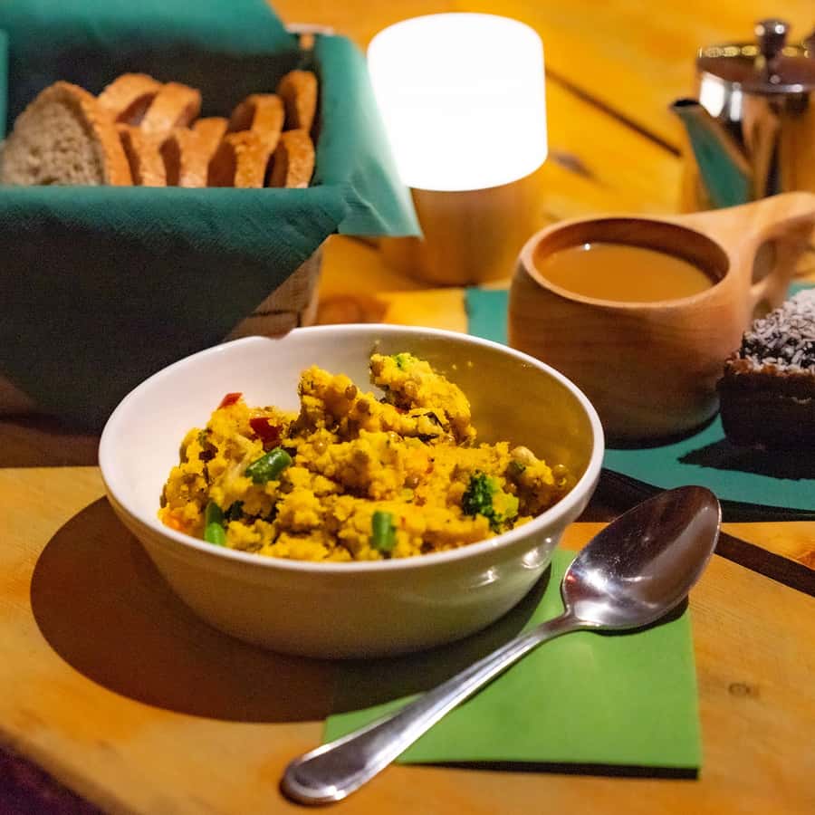 Tromsø Northern Lights Husky Visit with Traditional Dinner