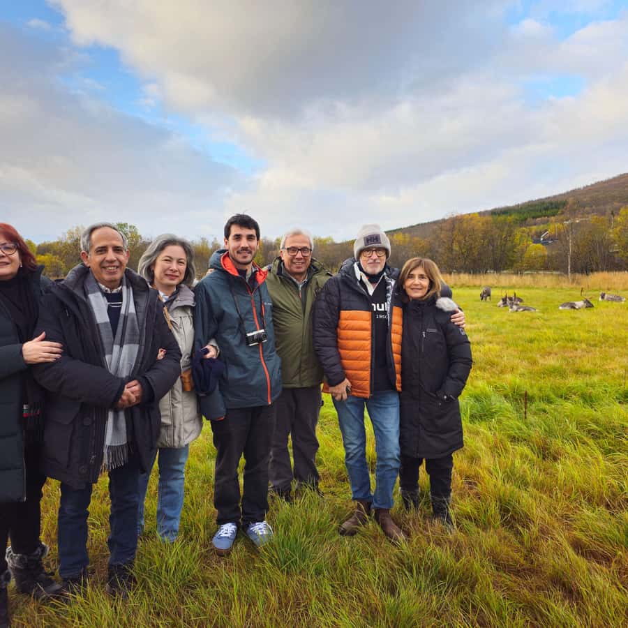 Tromsø Reindeer Sled Dinner and Chance of Northern Lights